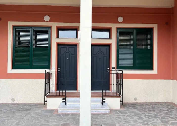 Mini Loft Orchidea-stazione Migliarina Apartment